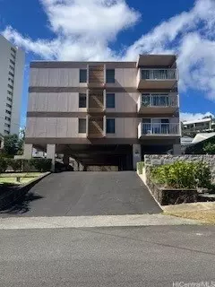968 Spencer St #203, Honolulu, HI 96822