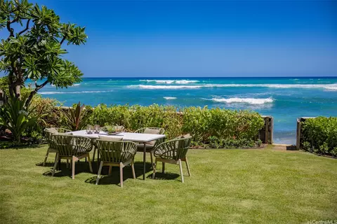 3735 Diamond Head Rd #A, Honolulu, HI 96816