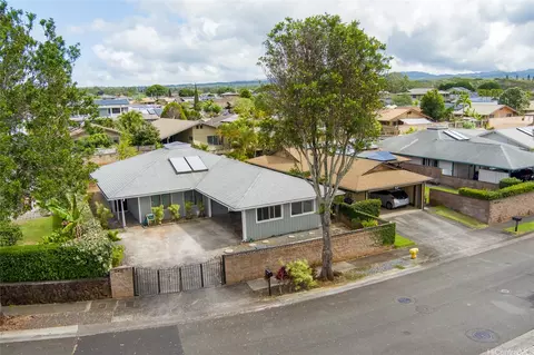 95-826 Paikauhale St, Mililani, HI 96789