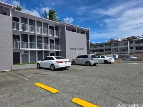 1118 Pua Ln #203, Honolulu, HI 96817