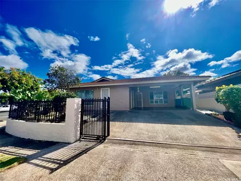 94-892 Kumuao St, Waipahu, HI 96797