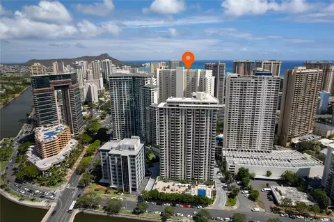 469 Ena Rd #1905, Honolulu, HI 96815