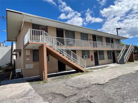 415 Liliha Court Ln, Honolulu, HI 96817