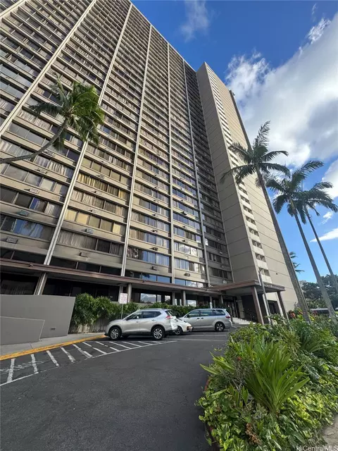 1255 Nuuanu Ave #E2211, Honolulu, HI 96817