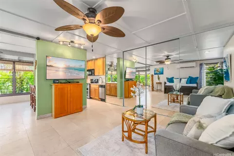 68-615 Farrington Hwy #5B, Waialua, HI 96791