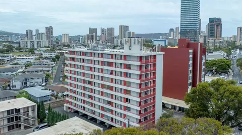 1670 Kalakaua Ave #902, Honolulu, HI 96826