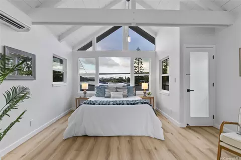889 Akumu St, Kailua, HI 96734