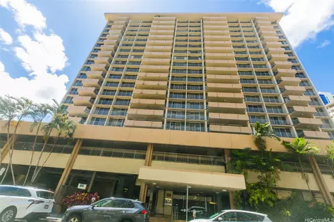 1561 Kanunu St #1205, Honolulu, HI 96814