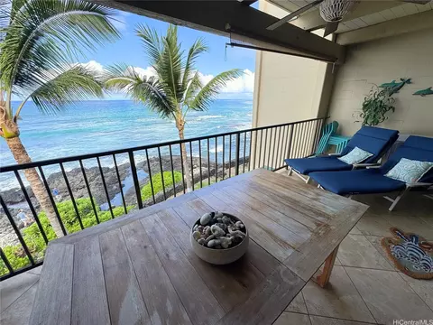 76-6246 Alii Dr #303, Kailua Kona, HI 96740