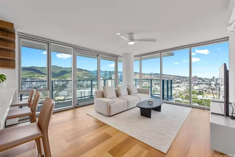 1515 Liona St #3119, Honolulu, HI 96814