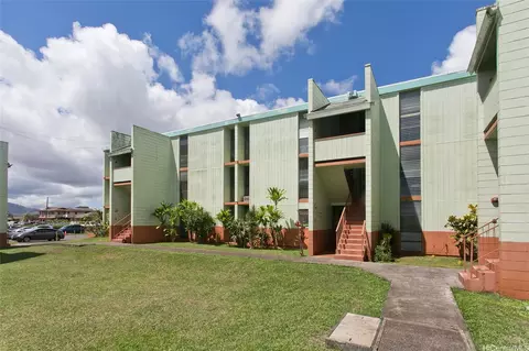 1046 Ehoeho Ave #326, Wahiawa, HI 96786