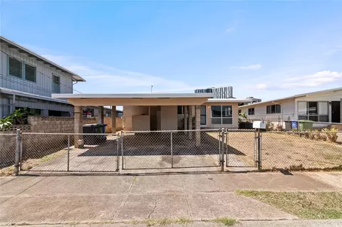 99-535 Opukea St, Aiea, HI 96701