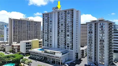747 Amana St #2204, Honolulu, HI 96814