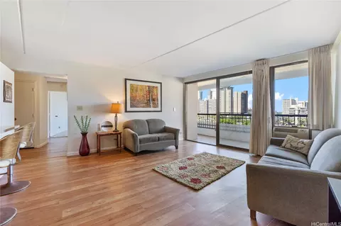 2333 Kapiolani Blvd #814, Honolulu, HI 96826