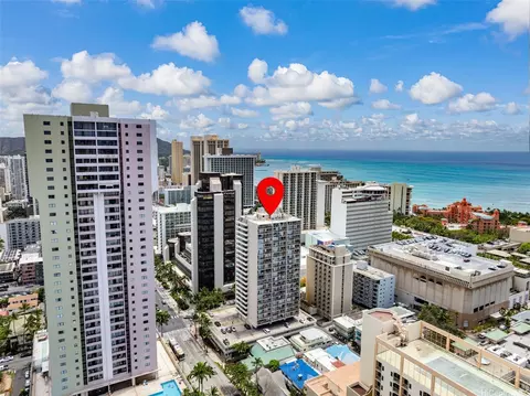 364 Seaside Ave #407, Honolulu, HI 96815