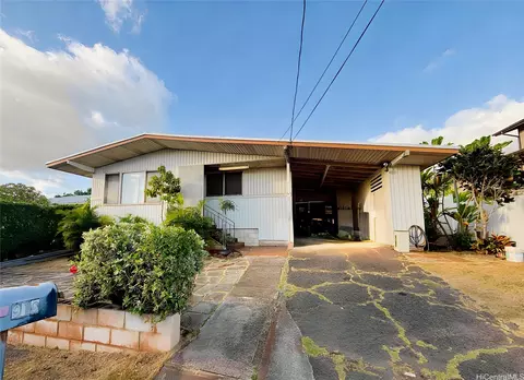 910 Makamua Pl, Pearl City, HI 96782