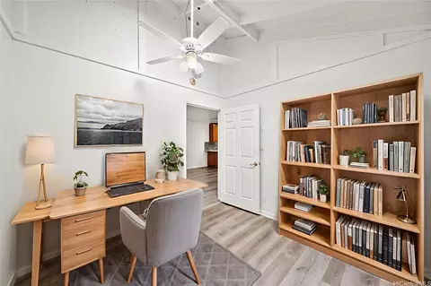 790 Ipuai St, Honolulu, HI 96825