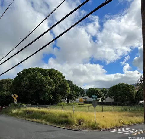 2002 Vancouver Dr, Honolulu, HI 96822