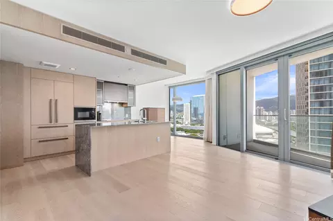 1000 Auahi St #2110, Honolulu, HI 96814