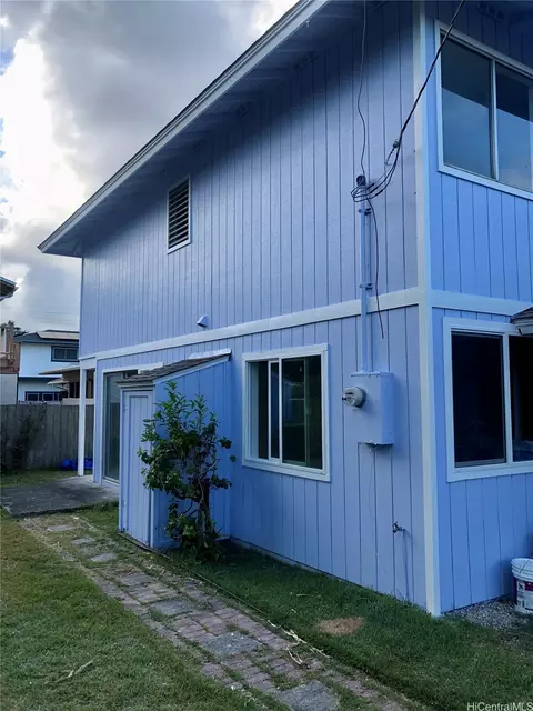 473 Kaimake Loop, Kailua, HI 96734
