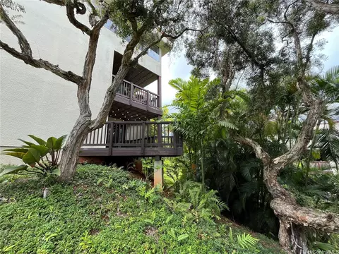 46-48 Aliikane Pl #2216, Kaneohe, HI 96744