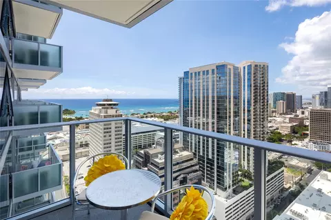 629 Keeaumoku St #3210, Honolulu, HI 96814
