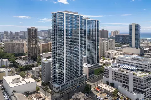 1515 Liona St #3400, Honolulu, HI 96814