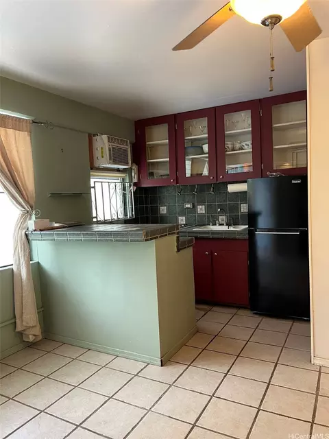 235 Liliuokalani Ave #225, Honolulu, HI 96815