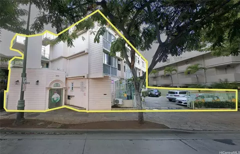 2406 Kuhio Ave, Honolulu, HI 96815