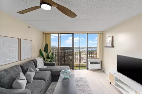 98-402 Koauka Loop #2204, Aiea, HI 96701