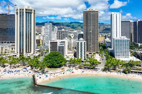 2450 Prince Edward St #410A, Honolulu, HI 96815