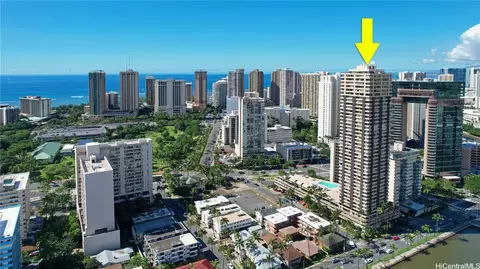 444 Niu St #1503, Honolulu, HI 96815
