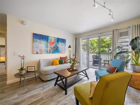 2465 Kuhio Ave #410, Honolulu, HI 96815