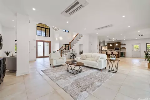 4536 Kolohala St, Honolulu, HI 96816