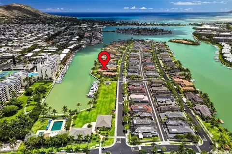 520 Lunalilo Home Rd #313, Honolulu, HI 96825