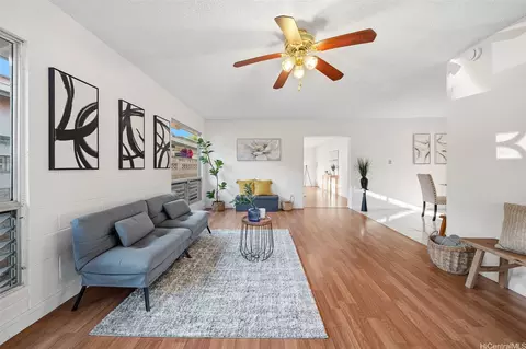 94-934 Hiapo St, Waipahu, HI 96797