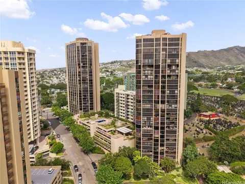 2101 Nuuanu Ave #I301, Honolulu, HI 96817