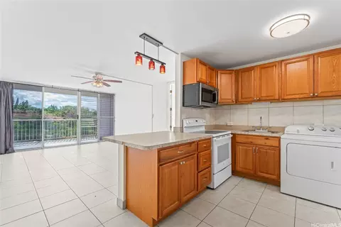 95-20 Waihonu St #C601, Mililani, HI 96789