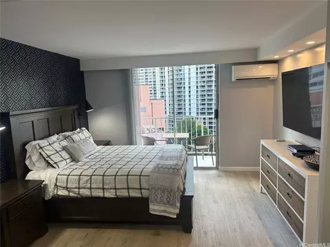 1920 Ala Moana Blvd #910, Honolulu, HI 96815