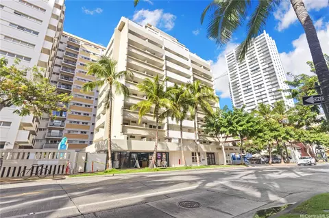 2463 Kuhio Ave #306, Honolulu, HI 96815