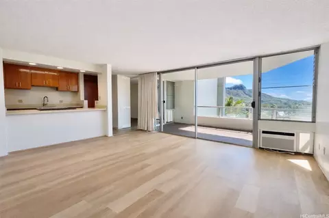 2600 Pualani Way #904, Honolulu, HI 96815