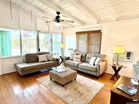 66-83 Alapii St, Haleiwa, HI 96712