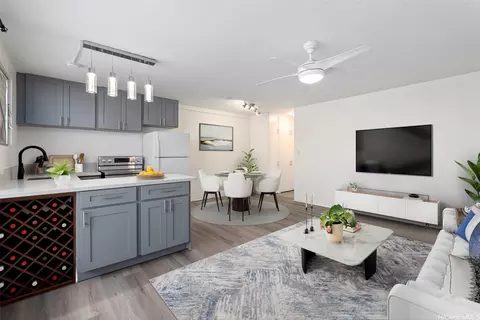 1531 Makiki St #406, Honolulu, HI 96822