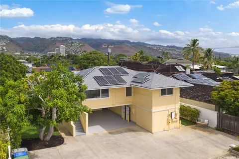 4417 Puu Panini Ave # A, Honolulu, HI 96816