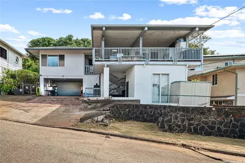 1817 Skyline Dr, Honolulu, HI 96817
