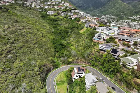 View/Area - 5404 Poola St, Honolulu, HI 96821 photo 2 of 9