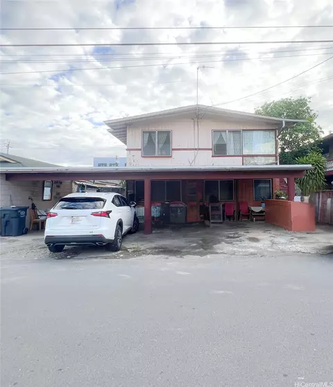 1815 Eluwene St, Honolulu, HI 96819