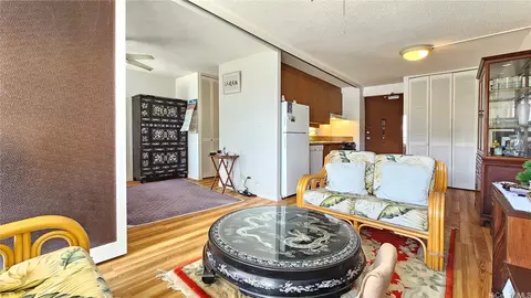 1655 Makaloa St #705, Honolulu, HI 96814