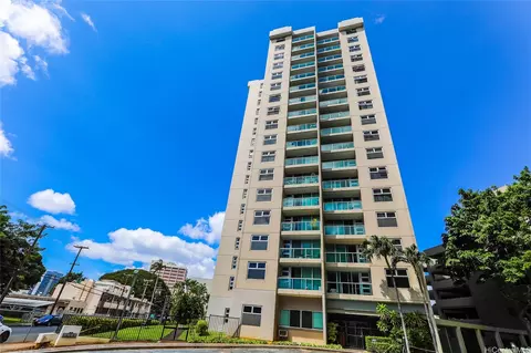 1448 Young St #1404, Honolulu, HI 96814
