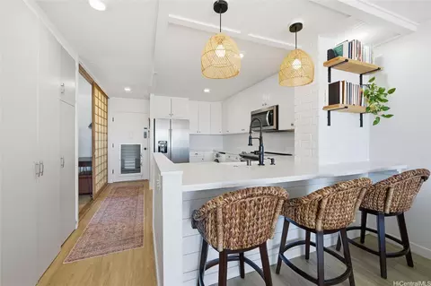 1676 Ala Moana Blvd #107, Honolulu, HI 96815